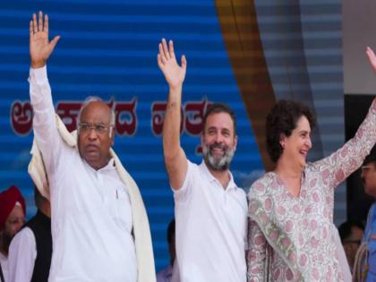 Lok Sabha Election Result 2024 Congress opens its account in Gujarat after a decade BJP's defeat on this seat | Lok Sabha Election Result 2024 : दशकभरानंतर काँग्रेसने गुजरातमध्ये आपले खाते उघडले; 'या' जागेवर भाजपचा पराभव