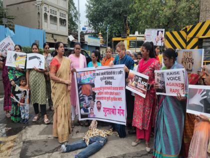 Is the Women Commission asleep Maharashtra girls are not safe women protest against the Daund incident in Pune | महिला आयोग झोपले काय? महाराष्ट्राच्या मुली सुरक्षित नाय, पुण्यात दौंड घटनेबाबत महिलांचा निषेध