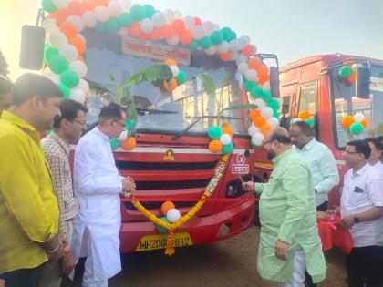 10 new buses added to State Transport and inaugurated by Guardian Minister Gulabrao Patil | महामंडळाच्या ताफ्यात १० नवीन बसेस दाखल, पालकमंत्री गुलाबराव पाटलांच्या हस्ते लोकार्पण