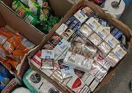 Gutka worth Rs 40 lakh seized in Akola | अकोल्यात ४० लाखांचा गुटखा जप्त