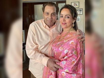 bollywood actress breaks silence on life after getting married with dharmendra | हेमा मालिनींना मिळाला नाही पत्नीचा दर्जा; धर्मेंद्रसोबत लग्न केल्याचा अभिनेत्रीला झाला पश्चाताप?