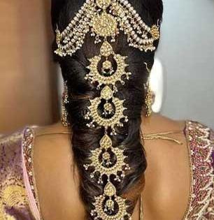 केस छोटे असो किंवा मोठे... 'या' हेअर ॲक्सेसरीज वापरा, हेअरस्टाईल मस्त होऊन सगळ्यांत उठून दिसाल