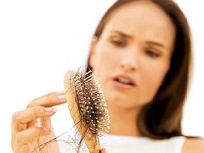 Ayurvedic remedies to cure hair loss | पावसाळा सुरु होताच केसगळतीची समस्या होतीये? करा हे आयुर्वेदिक उपचार