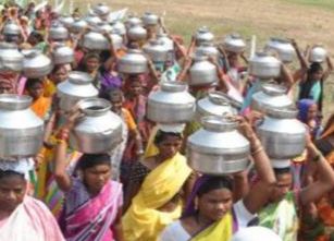 BJP's Janakrosh Handa Morcha on Dharangaon Municipality on Monday | धरणगाव पालिकेवर सोमवारी भाजपचा जनआक्रोश हंडा मोर्चा 