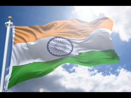 Independence Day 2020 : From Virat Kohli to Irfan Pathan Indian cricketer wish happy Independence day | Independence Day 2020 : इरफान पठाणच्या एका ट्विटनं जिंकली लाखो मनं; खेळाडूंकडून स्वातंत्र्यदिनाच्या शुभेच्छा