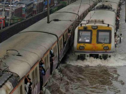 Local services on Harbor route disrupted from Monday morning due to heavy rains | हार्बरवर 'मेगा' हाल; प्रवाशांना 'बेस्ट' सह 'एनएमएमटी'चा आधार