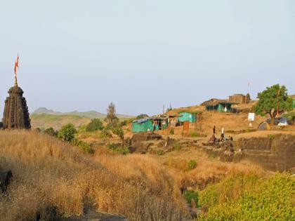 The start of the new discussion due to the trash caused by Harishchandragad | हरिश्चंद्रगडावरील 'पर्यटकां'नी केलेल्या कचऱ्यामुळे नव्या चर्चेला सुरुवात