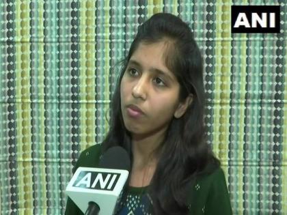 Delhi Election 2020 : harshita kejriwal delhi cm arvind kejriwal daughter says is it terrorism if children are made educated | Delhi Election 2020 : केजरीवालांच्या कन्येनं विरोधकांना विचारला जाब, म्हणाली...