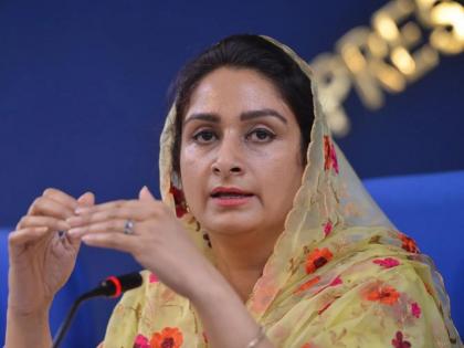 Harsimrat Kaur Badal : "सरकार गरिबांच्या पोटावर लाथा मारतंय...", मनरेगावरून हरसिमरत कौर यांचा जोरदार हल्लाबोल