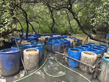 Village hand kiln liquor worth 30 lakh 70 thousand destroyed; Two accused who run two hand kilns arrested | ३० लाख ७० हजारांची गावठी हातभट्टीची दारु उध्वस्त; दोन हातभट्टया चालवणारे दोन आरोपीत जेरबंद Village hand kiln liquor worth 30 lakh 70 thousand destroyed; Two accused who run two hand kilns arrested | ३० लाख ७० हजारांची गावठी हातभट्टीची दारु उध्वस्त; दोन हातभट्टया चालवणारे दोन आरोपीत जेरबंद