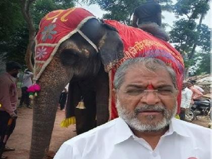Nandani to Kolhapur self immolation walk on August 3 for Mahadevi, Raju Shetty gave information | 'महादेवी'साठी रविवारी नांदणी ते कोल्हापूर आत्मक्लेश पदयात्रा, राजू शेट्टी यांनी दिली माहिती Nandani to Kolhapur self immolation walk on August 3 for Mahadevi, Raju Shetty gave information | 'महादेवी'साठी रविवारी नांदणी ते कोल्हापूर आत्मक्लेश पदयात्रा, राजू शेट्टी यांनी दिली माहिती