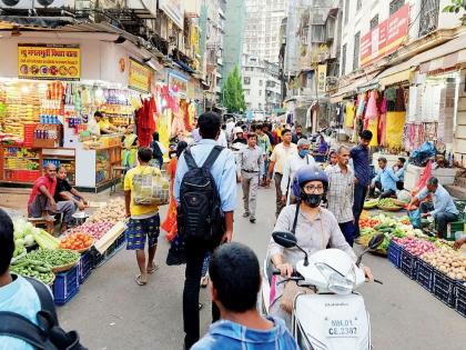 लाखभर फेरीवाल्यांपैकी फक्त ३५ हजारांचे पुनर्वसन ? पात्रतेवरून गंभीर प्रश्न ऐरणीवर - Marathi News | Mumbai Hawker Policy Crisis Only 35000 Vendors in Town Vending Committee Uncertainty Over Remaining 65000 | Latest News at Lokmat.com लाखभर फेरीवाल्यांपैकी फक्त ३५ हजारांचे पुनर्वसन ? पात्रतेवरून गंभीर प्रश्न ऐरणीवर - Marathi News | Mumbai Hawker Policy Crisis Only 35000 Vendors in Town Vending Committee Uncertainty Over Remaining 65000 | Latest News at Lokmat.com