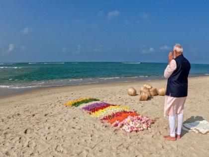 PM Modi completes spiritual journey; Obeisance was done at the place where Ram Setu was built | पंतप्रधान मोदींनी पूर्ण केला आध्यात्मिक प्रवास; रामसेतू बांधला त्या ठिकाणी झाले नतमस्तक