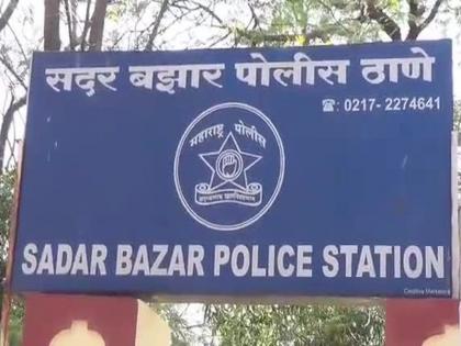 Farm land was sold by impersonating two impersonators; A case has been registered in Solapur | दोघा तोतया व्यक्तींना उभे करून शेतजमीन विकली; सोलापूरात गुन्हा दाखल