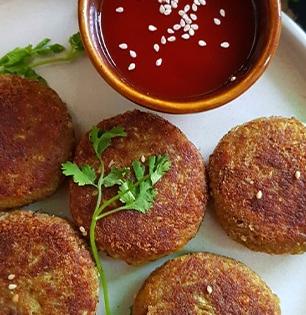 Diet Food : हिरव्यागार दुधीचं खा ‌खमंग कटलेट, पोट तर भरतं पण वजन वाढत नाही आणि चवही चमचमीत