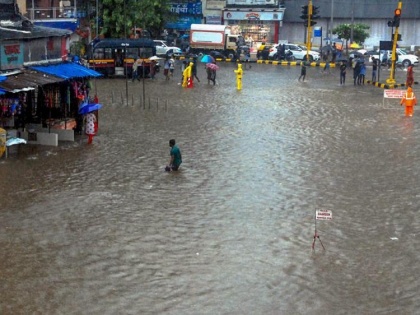 Mumbai rain update -Tv industry also affected by rain | मुंबईतील जोरदार पावसाचा फटका टिव्ही इंडस्ट्रीला
