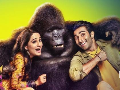 Funny Charlie and Gorilla Toto's Funny Chemistry, 'Hello Charlie' Trailer Released | साधा भोळा चार्ली आणि गोरिला टोटोची मजेशीर केमिस्ट्री, ‘हेलो चार्ली’चा ट्रेलर झाला रिलीज