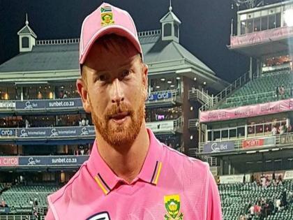 IPL 2018: 'this' player got spot instead of Steven smith | IPL 2018 : अमला, रुट यांना मागे टाकत ' या ' खेळाडूने पटकावली स्मिथची जागा