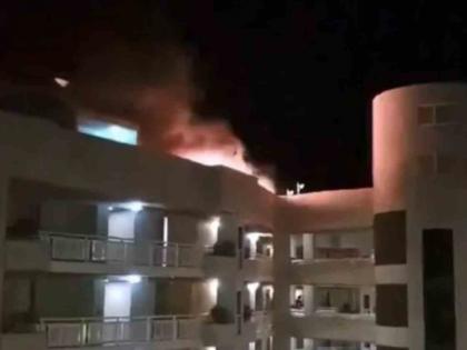 Helicopter crashes on hotel roof in Australia, pilot killed | हॉटेलच्या छतावरच हेलिकॉप्टर क्रॅश झाले, पायलटचा मृत्यू; नेमकं काय घडलं?