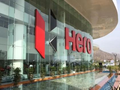 hero motocorp sales 4 18 lakh two wheeler rise over 12 percent in the month of april 2022 | Hero ची रेकॉर्ड ब्रेक कामगिरी! १ महिन्यात विकल्या ४.१८ लाख दुचाकी; सेगमेंटमधील वर्चस्व कायम