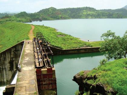 Discharge from the canal releases irrigation water | कालव्यातून हेटवणे सिंचनाचे पाणी सोडले