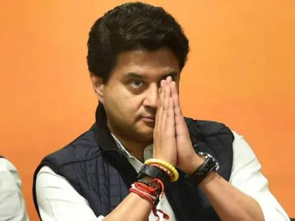 Jyotiraditya scindia big initiative after becoming a minister 8 new flights approved under udan scheme | ज्योतिरादित्य शिंदेंचं मोठं पाऊल, ८ नव्या हवाईमार्गांना मंजुरी; राज्यातील दोन मोठ्या शहरांचा समावेश