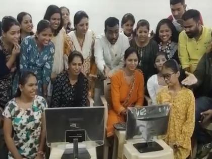 Thane district's 10th result 97.13 percent; Girls' bet in the result; 98.04 percent girls passed | ठाणे जिल्ह्याचा दहावीचा निकाल ९७.१३ टक्के; निकालात मुलींची बाजी; ९८.०४ टक्के मुली उत्तीर्ण 