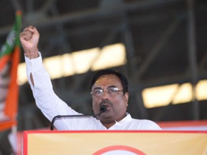 There is no option but to remove Congress, which is misleading the country, from power, said that Minister Sudhir Mungantiwar | देशाला भ्रमित करणाऱ्या कॉंग्रेसला सत्तेपासून दूर ठेवल्याशिवाय पर्याय नाही- सुधीर मुनगंटीवार