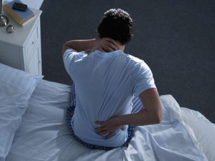 Severe back pain after healing; The healing process is complicated even after omicron infection | बरे झाल्यानंतर सतावतेय पाठदुखी; ओमायक्रॉनच्या संसर्गानंतरही बरे होण्याची प्रक्रिया जटिल