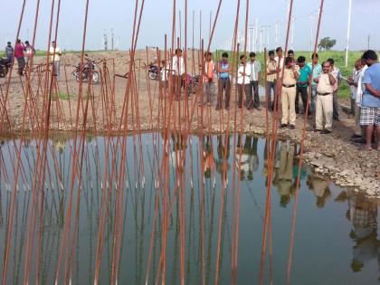  The death of the young man drowning in the pothole on the highway | महामार्गावर पुलाच्या खड्ड्यात बुडून युवकाचा मृत्यू