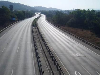 Do the maintenance and repair of the national highway immediately! | राष्ट्रीय महामार्गाची देखभाल दुरुस्ती तत्काळ करा !