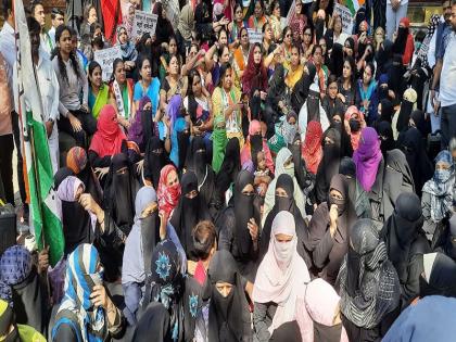 karnataka hijab controversy reverberates in maharashtra ncp protest movement pune | Hijab Controversy: कर्नाटकातील हिजाब वादाचे महाराष्ट्रातही पडसाद; पुण्यात राष्ट्रवादीचे निषेध आंदोलन