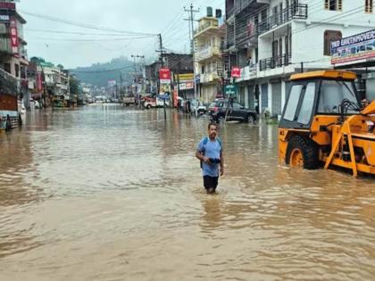 Monsoon again in Himachal Heavy rain warning for 3 days in 10 districts | हिमाचलमध्ये पुन्हा मान्सूनचा कहर! १० जिल्ह्यांमध्ये ३ दिवस मुसळधार पावसाचा इशारा