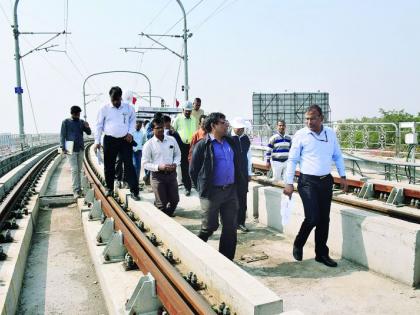 Metro Rail Ready to run on Hinga route | मेट्रो रेल्वे हिंगणा मार्गावरही धावण्याकरिता सज्ज