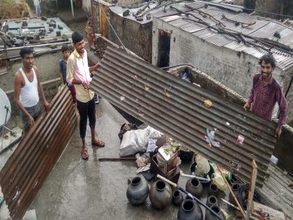 Unseasonal rains with gusts of wind in the district including Hingoli town | हिंगोली शहरासह जिल्ह्यात सोसाट्याच्या वाऱ्यासह अवकाळी पाऊस