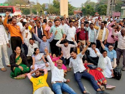 Truck drivers' agitation turns violent in Navi Mumbai; Stone pelting on police, 40 people detained | ट्रकचालकांच्या आंदोलनाला नवी मुंबईत हिंसक वळण; पोलिसांवर दगडफेक, ४० जण ताब्यात 