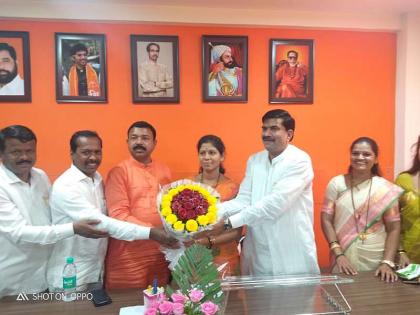 Shiv Sena's Dipali Patil elected unopposed as Zilla Parishad president of thane | जिल्हा परिषद अध्यक्षपदी शिवसेनेच्या दिपाली पाटील यांची बिनविरोध निवड