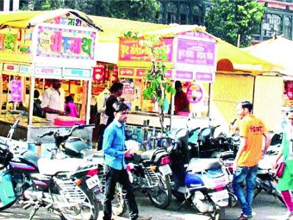 Rajwada Chowpatty will not stop: The role of the Hawker's organization | राजवाडा चौपाटी बंद होऊ देणार नाही : हॉकर्स संघटनेची भूमिका