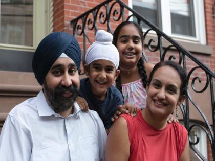 Indian-origin Ravi Bhalla elected as the mayor of Hoboken | भारतीय वंशाच्या रवी भल्ला यांची होबोकेनच्या महापौरपदी निवड