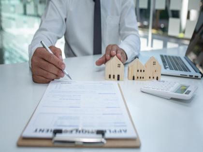 The hurdle of approval of housing projects worth thousands of crores in Pimpri-Chinchwad has been resolved. | पिंपरी-चिंचवडमधील हजारो कोटींच्या गृहप्रकल्पांच्या मंजुरीचा तिढा सुटला The hurdle of approval of housing projects worth thousands of crores in Pimpri-Chinchwad has been resolved. | पिंपरी-चिंचवडमधील हजारो कोटींच्या गृहप्रकल्पांच्या मंजुरीचा तिढा सुटला