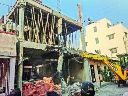 Hataoda, Municipal Corporation's action on 10 unauthorized constructions | रहाटणीत १० अनधिकृ त बांधकामांवर हातोडा, महापालिकेची कारवाई