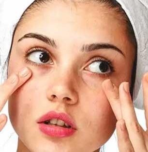 रात्री झोपण्यापूर्वी करा ५ सोप्या गोष्टी, सकाळी मिळेल चमकदार त्वचा-महागड्या लोशन्सपेक्षा भारी उपाय...