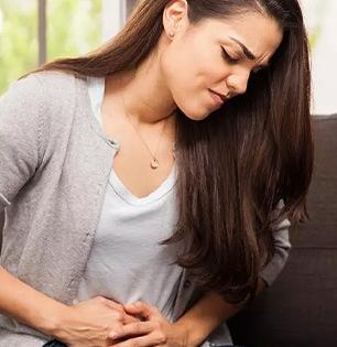 भरपेट फराळ केल्याने ॲसिडीटी वाढली, छातीत जळजळ होतेय? ५ टिप्स- लवकर वाटेल आराम