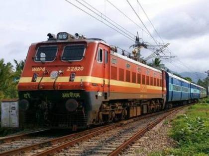 Howrah-Pune superfast special train will run from Sunday | रविवारपासून हावडा-पुणे सुपरफास्ट विशेष रेल्वे गाडी धावणार