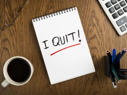 Viral News: Employee quits on Day 1, HR angry post sparks debate | Viral News: काहीही न सांगता कर्मचाऱ्याने सोडला जॉब; एचआर झाली नाराज, लिंक्डइनवर केली 'अशी' पोस्ट! Viral News: Employee quits on Day 1, HR angry post sparks debate | Viral News: काहीही न सांगता कर्मचाऱ्याने सोडला जॉब; एचआर झाली नाराज, लिंक्डइनवर केली 'अशी' पोस्ट!