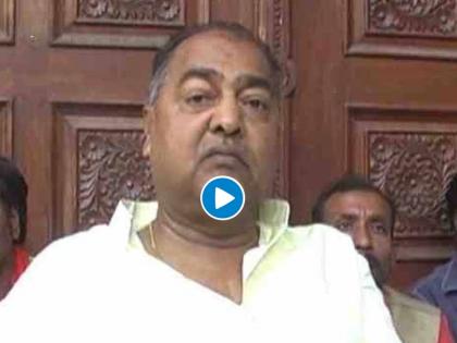 Why can girls be found in a sugarcane field? bjp leader controversial statement on hasrath gangrape | Hathras Gangrape : ऊसाच्या शेतातच का सापडतात मुली?, हाथरस प्रकरणावरुन भाजपा नेता बरळला