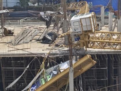 50-foot crane collapses at construction site; One person injured, major accident averted | बांधकामाच्या ठिकाणी ५० फुटाचा क्रेन कोसळला; एकजण जखमी, मोठी दुर्घटना टळली 