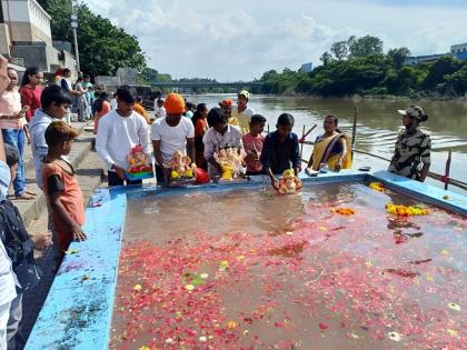 Anant Chaturdashi 2022| Immersion of Ganesha idols in Pimpri | Anant Chaturdashi 2022| पिंपरीत गणेश मुर्तींचे हौदात विसर्जन 