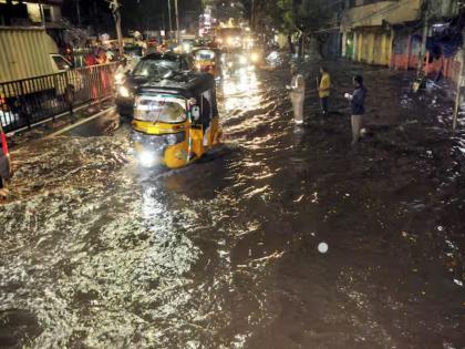 hyderabad building collapse due to heavy rain seven people died include four year child | पावसाचे थैमान! हैदराबादमध्ये घराची भिंत कोसळून 4 वर्षांच्या मुलासह 7 जणांचा मृत्यू