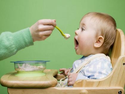 Baby tips when to start giving sugar and salt to babies | लहान मुलांना साखरेचा किंवा मीठाचा आहार देण्याआधी हे नक्की वाचा